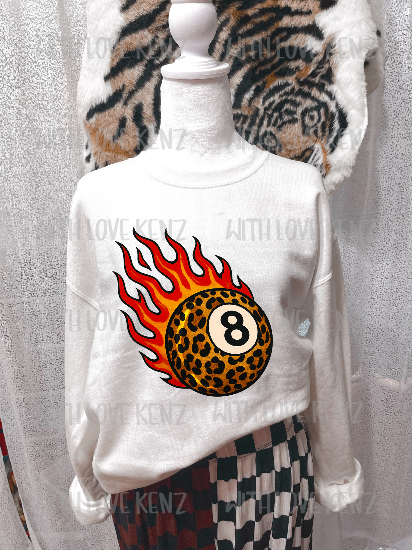 FLAMING CHEETAH 8BALL