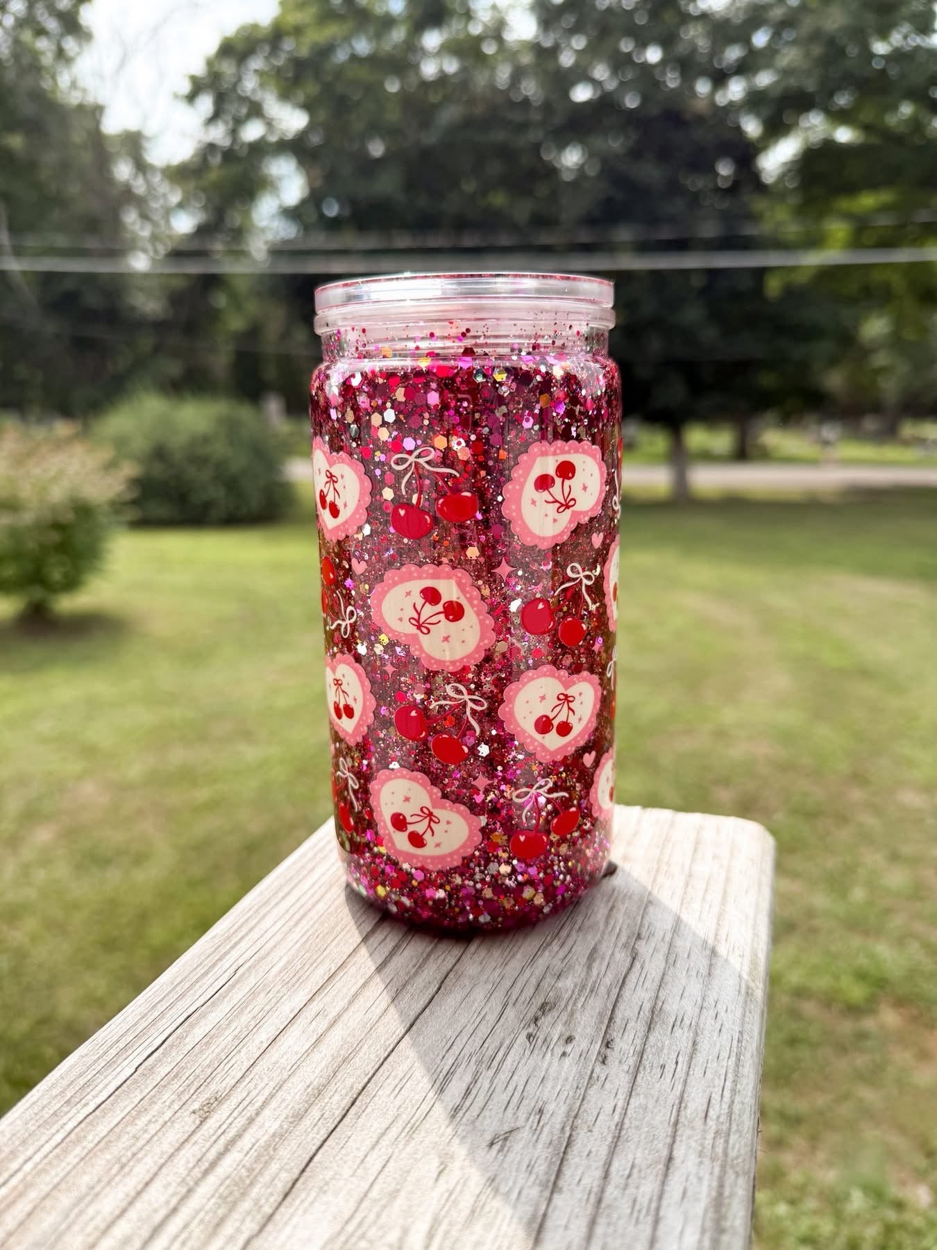 𝓢𝓷𝓸𝔀 𝓖𝓵𝓸𝓫𝓮 𝓒𝓾𝓹𝓼