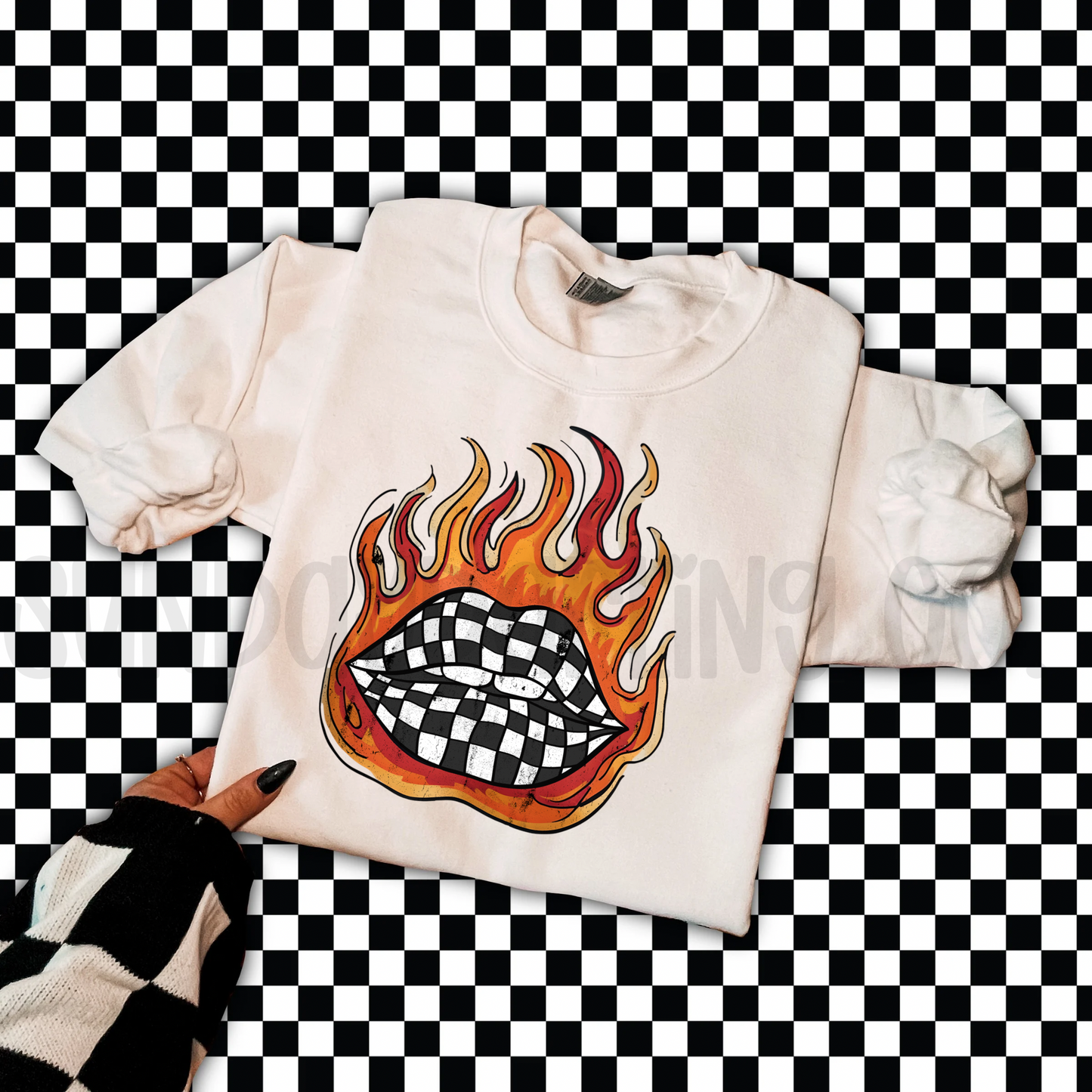 CHECKERED FLAME LIPS