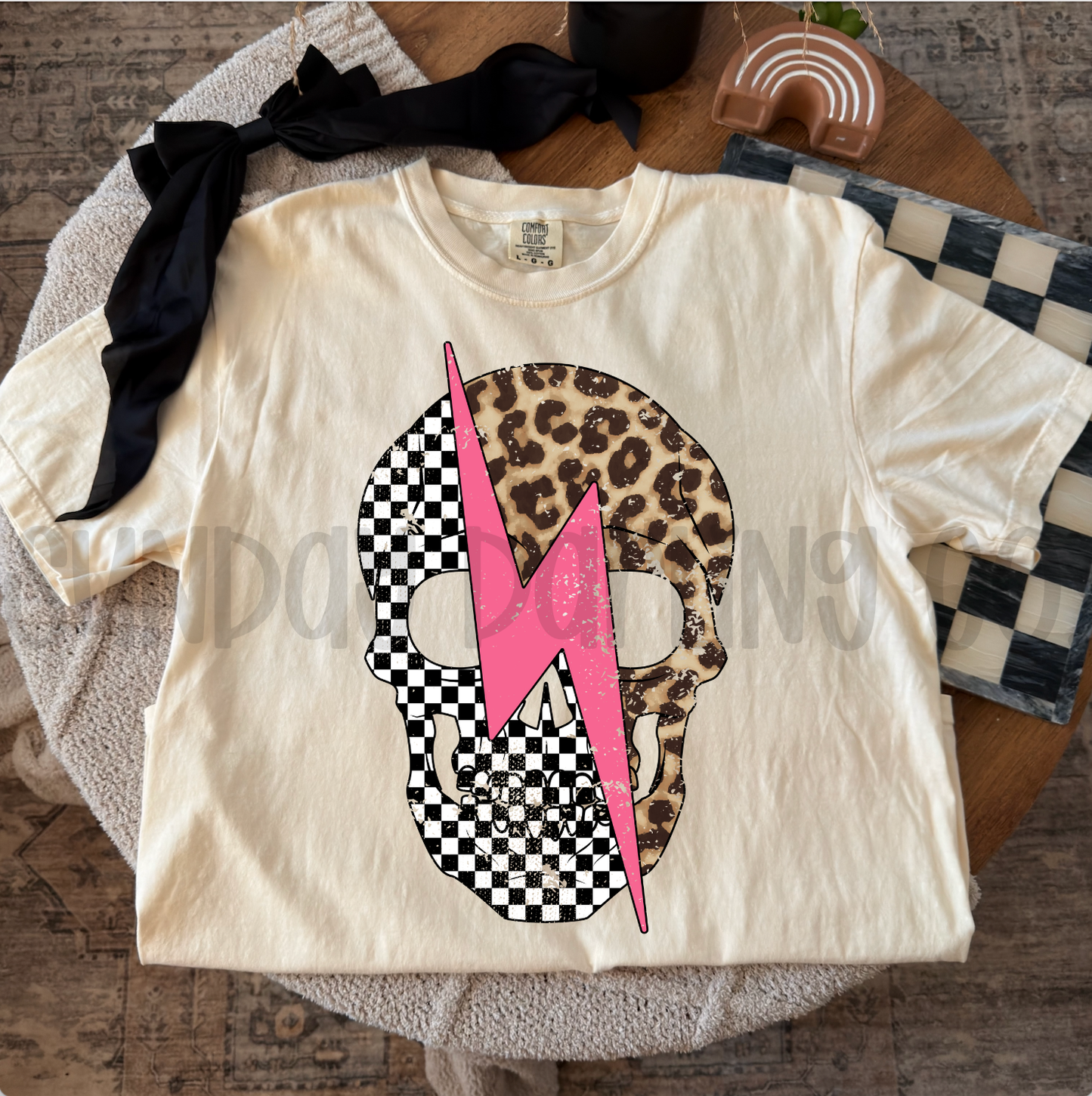 CHECKERED LEOPARD LIGHTENING BOLT SKULL